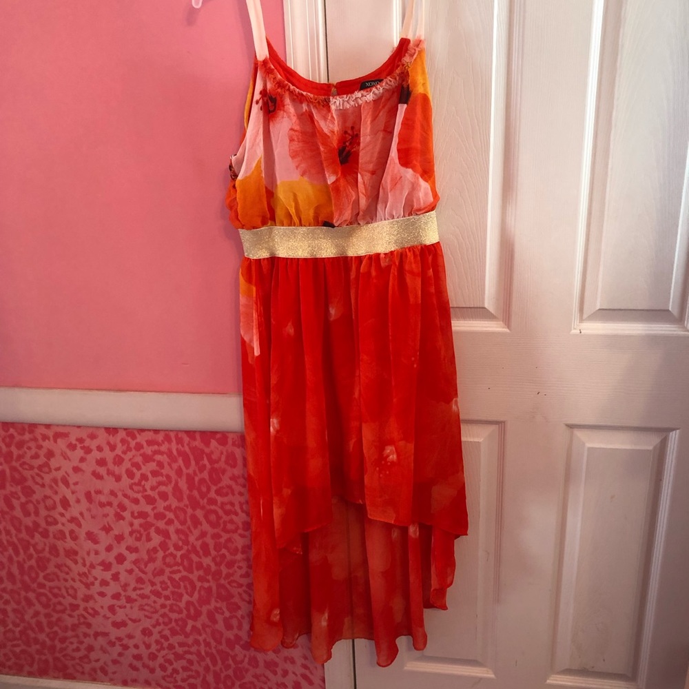 Button back dress